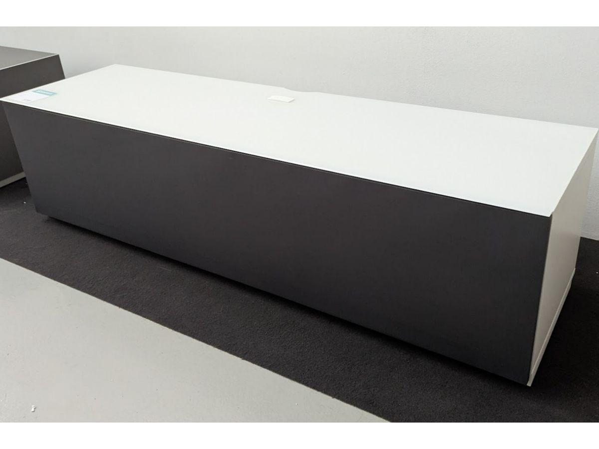 STA260T - Weiss, Stoff Iron, Sockel