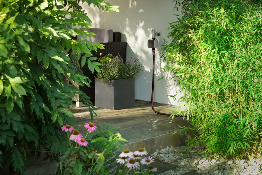 Eve Aqua im Garten installiert