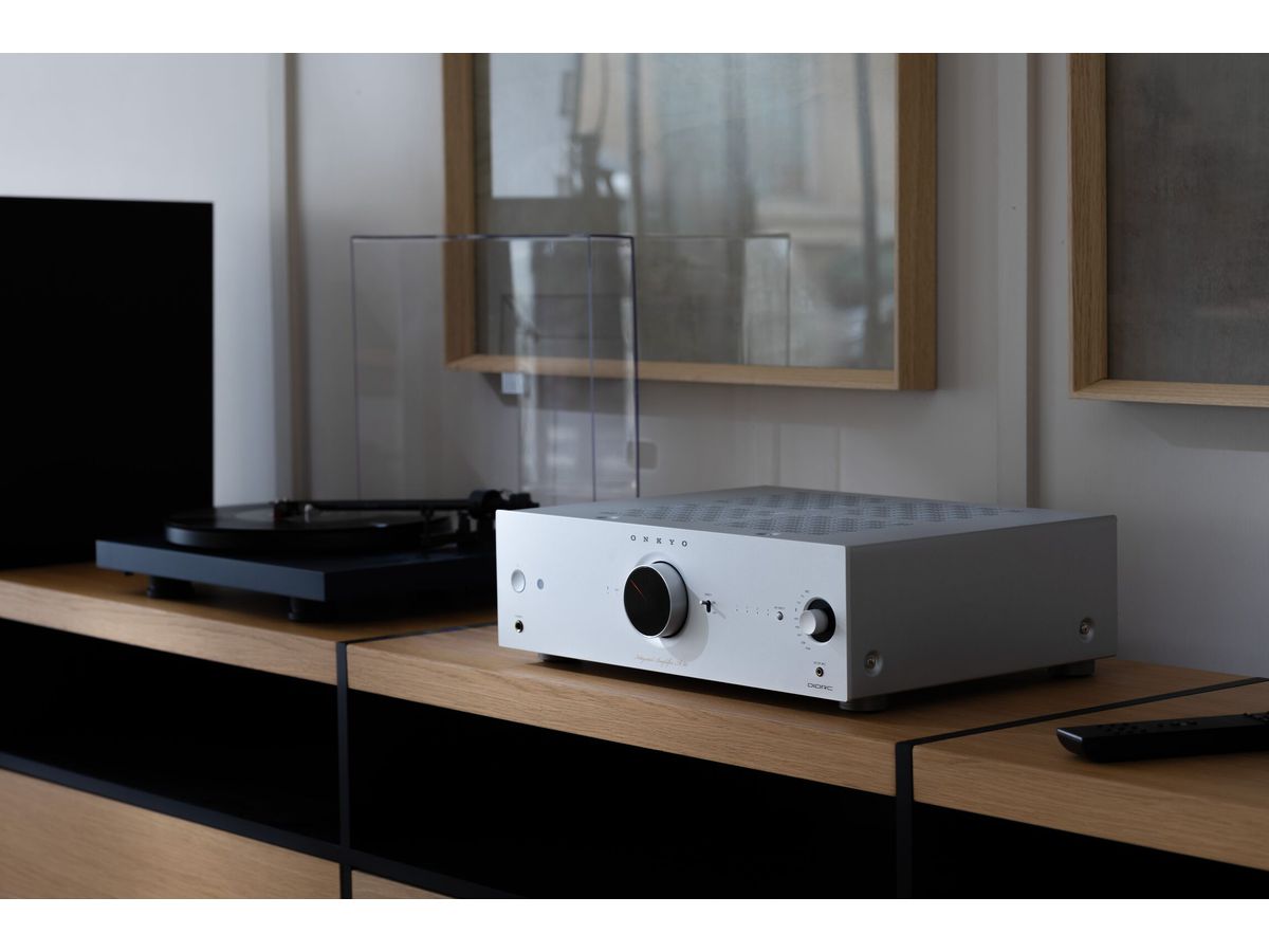 A50S - Network Integrated Amplifier, argent